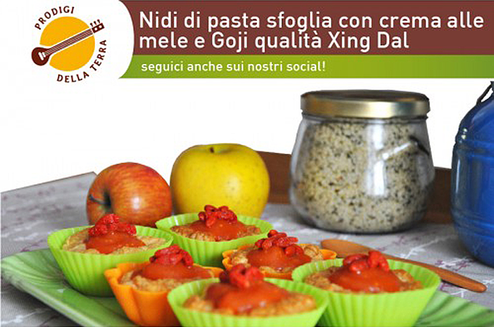 Nidi di pasta sfoglia con crema alle mele e Goji qualità “Xing Dal”