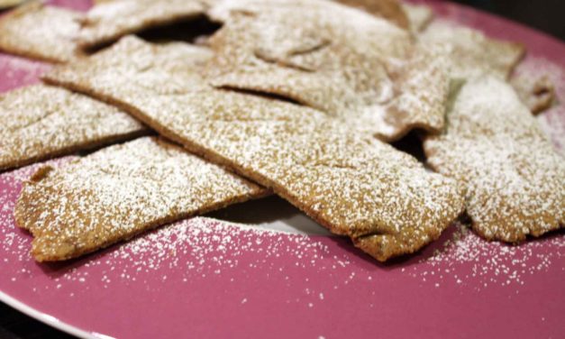Biscotti di Carnevale al forno, da mangiare sempre, tranne che a Carnevale!