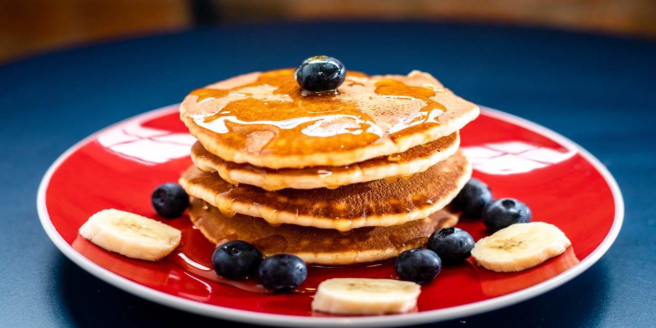 Pancake senza glutine con miele | Super soffici e super veloci