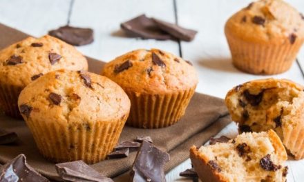 Muffin con chicche di cioccolato al latte